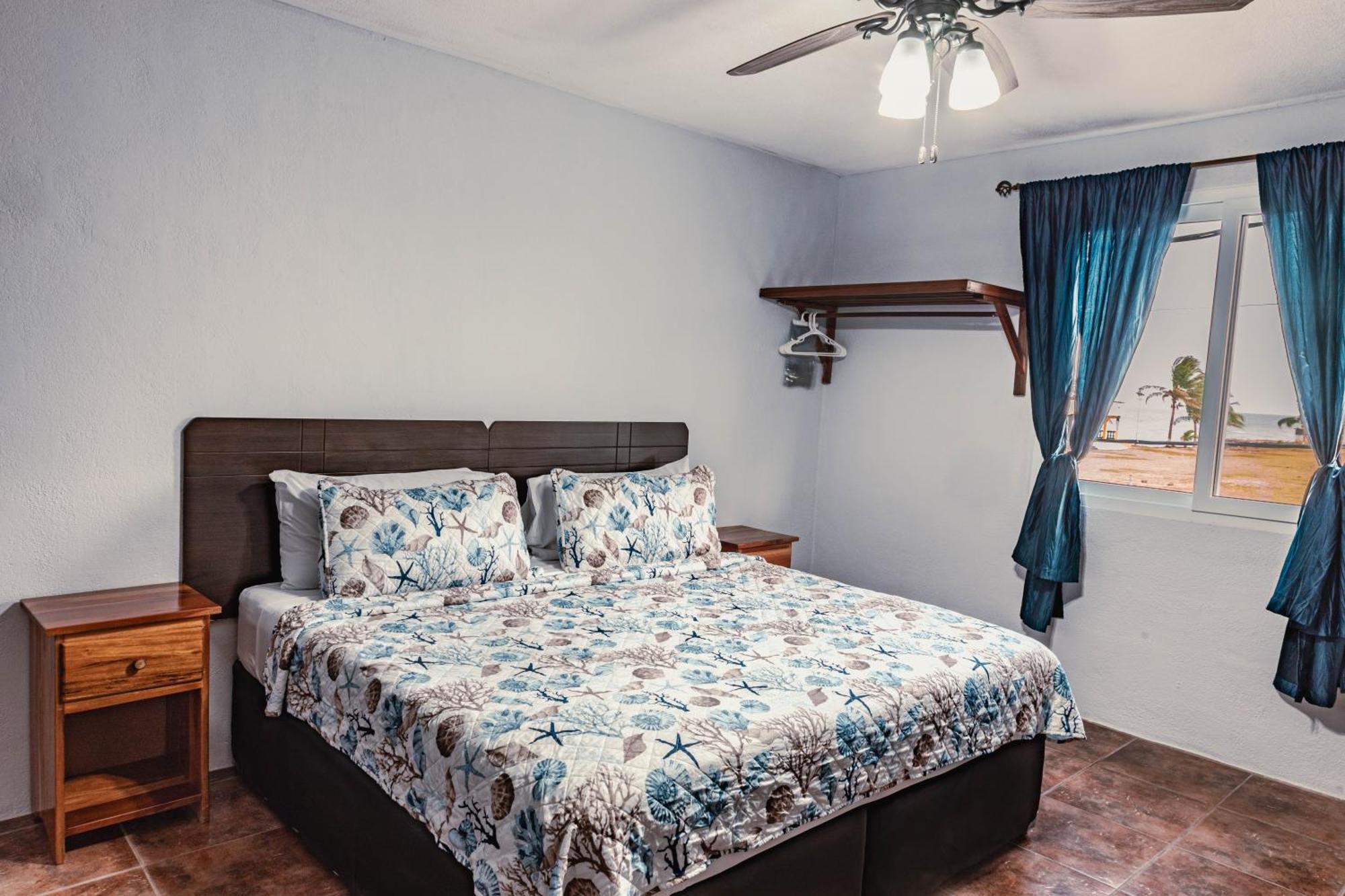 Bonefish Hotel Dangriga Eksteriør billede